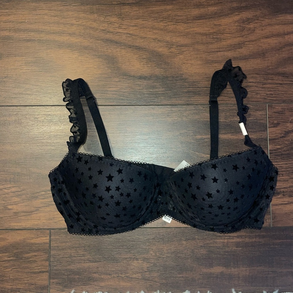PINK Victoria's Secret Black Star Bra